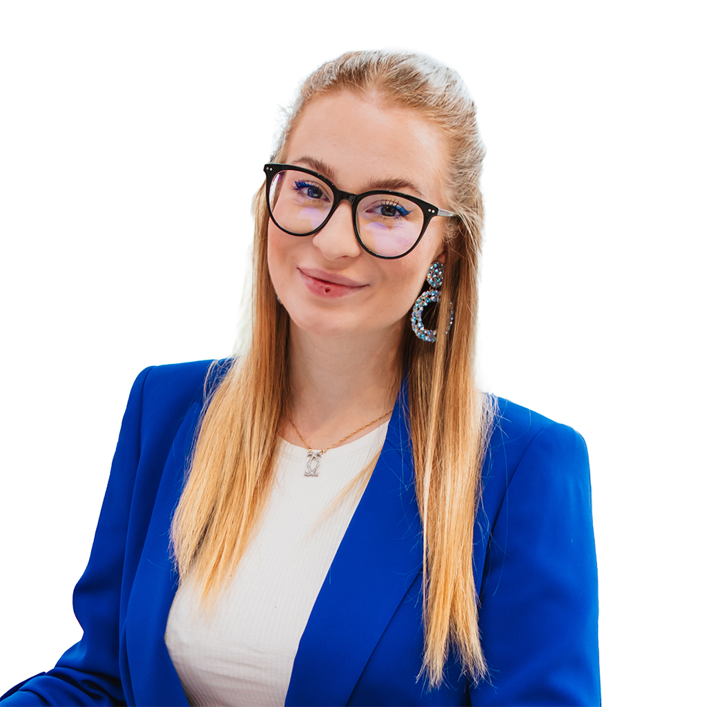 Julina-Kiekbusch_Employee
